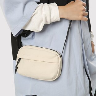 网红简约轻便单肩斜挎包2025新款斜挎包运动胸包小众百搭大容量包