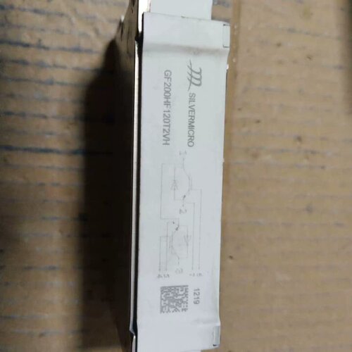 拆机模块。GF200HF120T2VH。实物拍摄品相如图，功