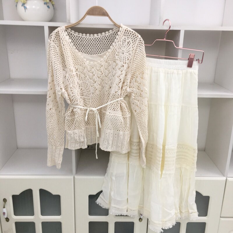 波西米亚镂空防晒针织罩衫+米白色蕾丝中长裙半身裙两件套度假风