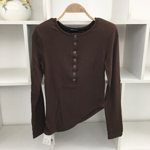 圆领长袖 显瘦百搭通勤穿搭打底上衣纽扣通勤风 白色磨毛T恤女修身