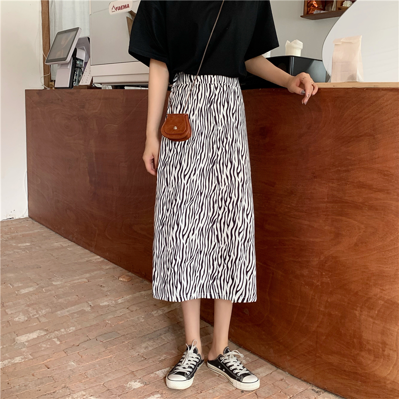 Real price Korean zebra skirt