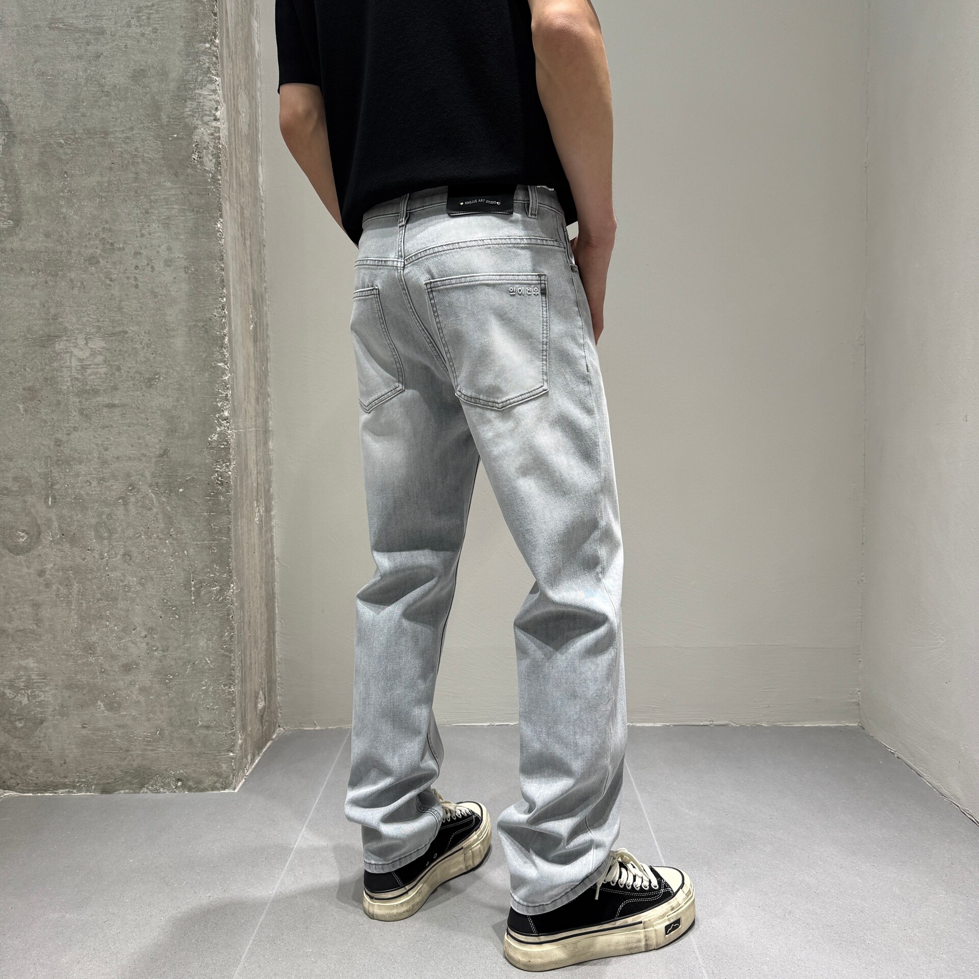 四面弹力陨石灰色小直筒牛仔裤男夏薄款合体窄版复古水洗百搭长裤
