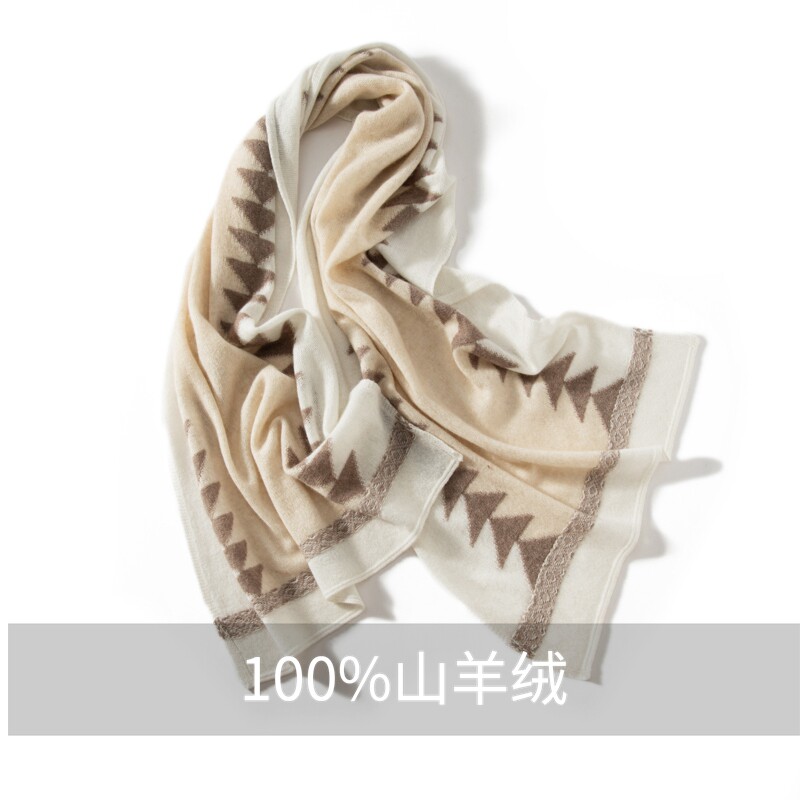 拼接百搭保暖围巾高级感