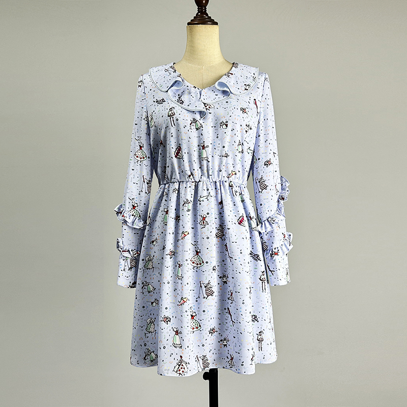 浅蓝色松紧腰长袖连衣裙A字裙子