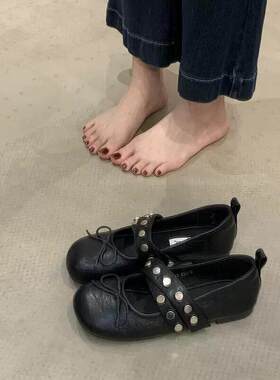 法式红色平底芭蕾风单鞋女2026新款春夏配裙子玛丽珍小皮鞋勃肯鞋