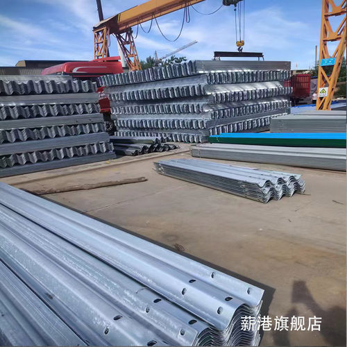 热镀锌护栏广东波形护栏厂家