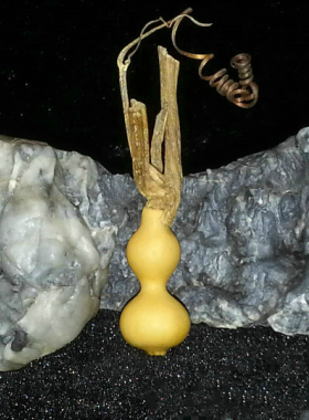 天一阁天然本长天津嘴2.2cm手捻八宝宫廷三庭三亭葫芦M11