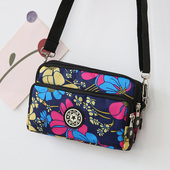 日韩新款 斜挎包女中年女包单肩包韩版 潮女休闲小包手机包尼龙布包