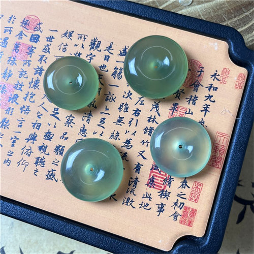 天然岫玉晴水绿平安扣吊坠