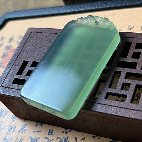 天然岫玉180料平安无事牌吊坠