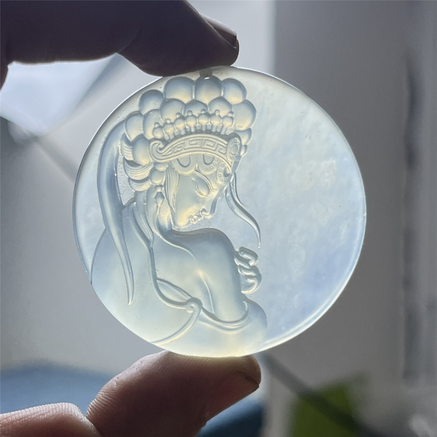 天然岫玉青衣花旦吊坠保真精雕圆牌玉石挂件男女款收藏品质玉挂坠