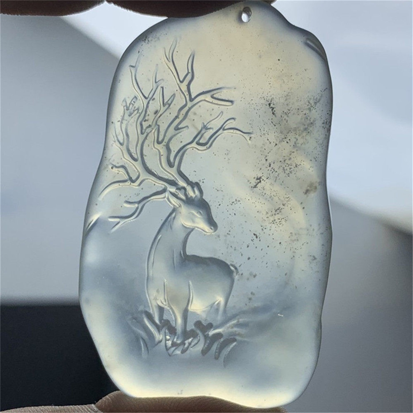 天然岫玉梅花鹿吊坠一鹿有你保真冰种雪花棉随型玉坠意境新年礼物