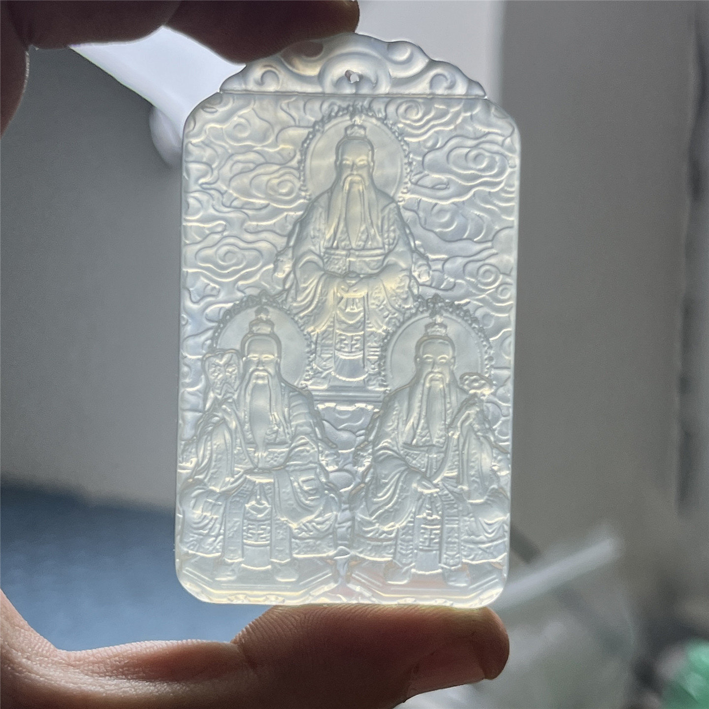 天然岫玉三清道祖吊坠保真精雕中华古风人物玉石挂件仿古高品质玉