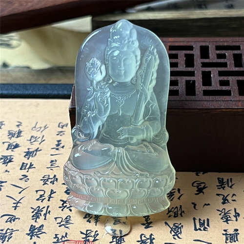 天然岫玉虚空藏菩萨吊坠保真精雕