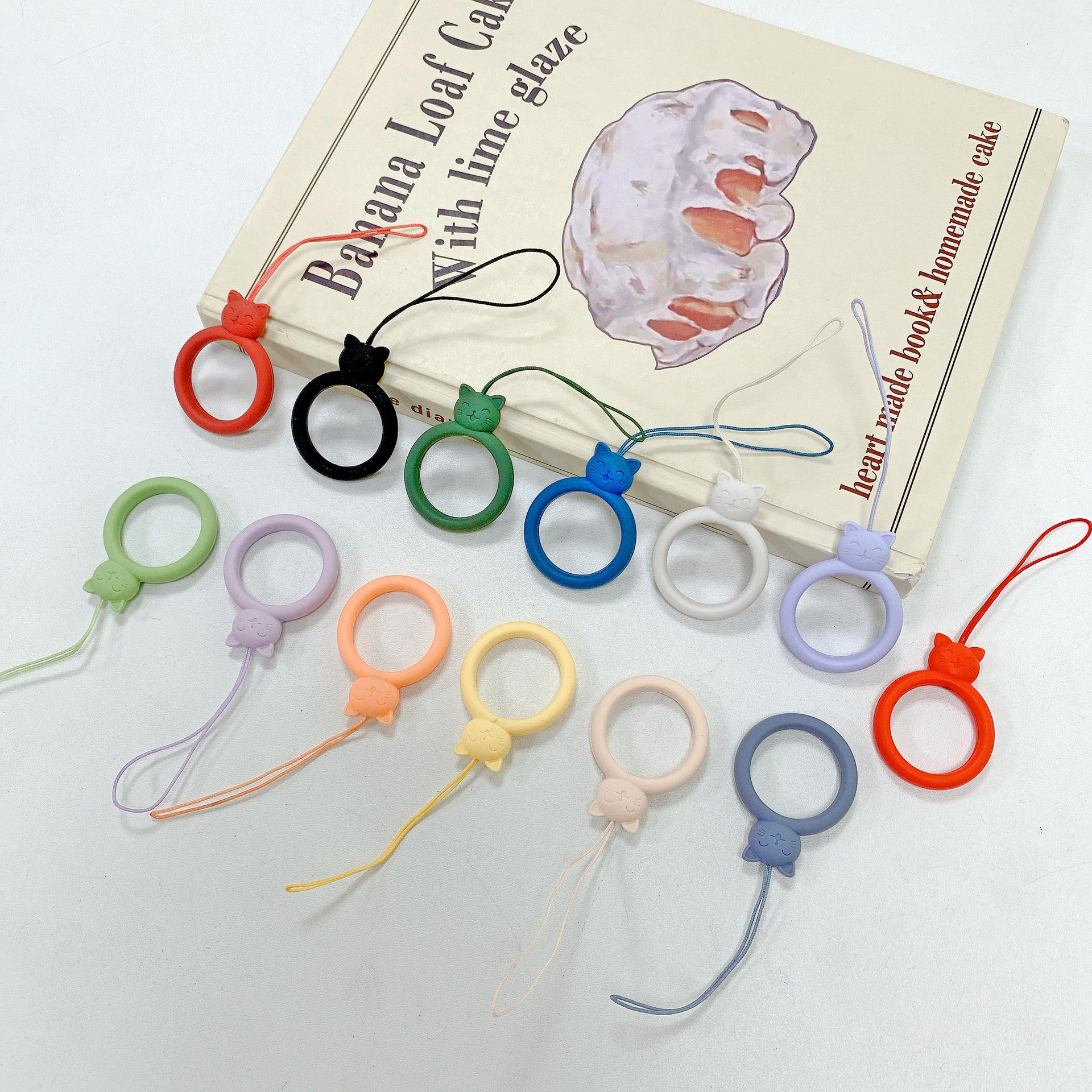 猫咪硅胶指环圈挂绳 硅胶短款卡通动物挂绳 手机猫头硅胶挂件U盘,3C数码配件,手机挂件/手机链,淘宝优惠券,粉丝福利购,淘宝优惠卷