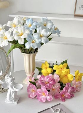 ins保湿手感郁金香仿真花客厅家居桌面装饰摆件假花插花花束道具