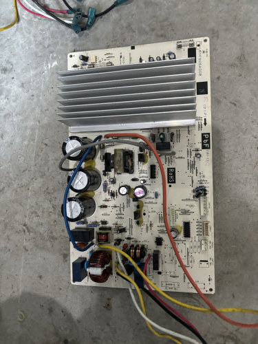 三菱重工变频空调室外机主板 RYF505A008 N 现货