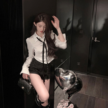 FairyJiang秋冬新款气质高级缎面白色长袖衬衫女短款衬衣法式上衣
