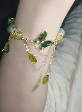 森系蝴蝶串珠手链女2024新款流苏手串学生党高颜值手链送闺蜜手饰