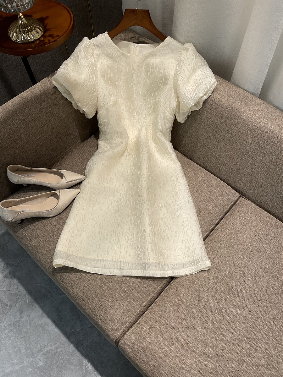 通勤A字连衣裙提花灯笼袖包邮