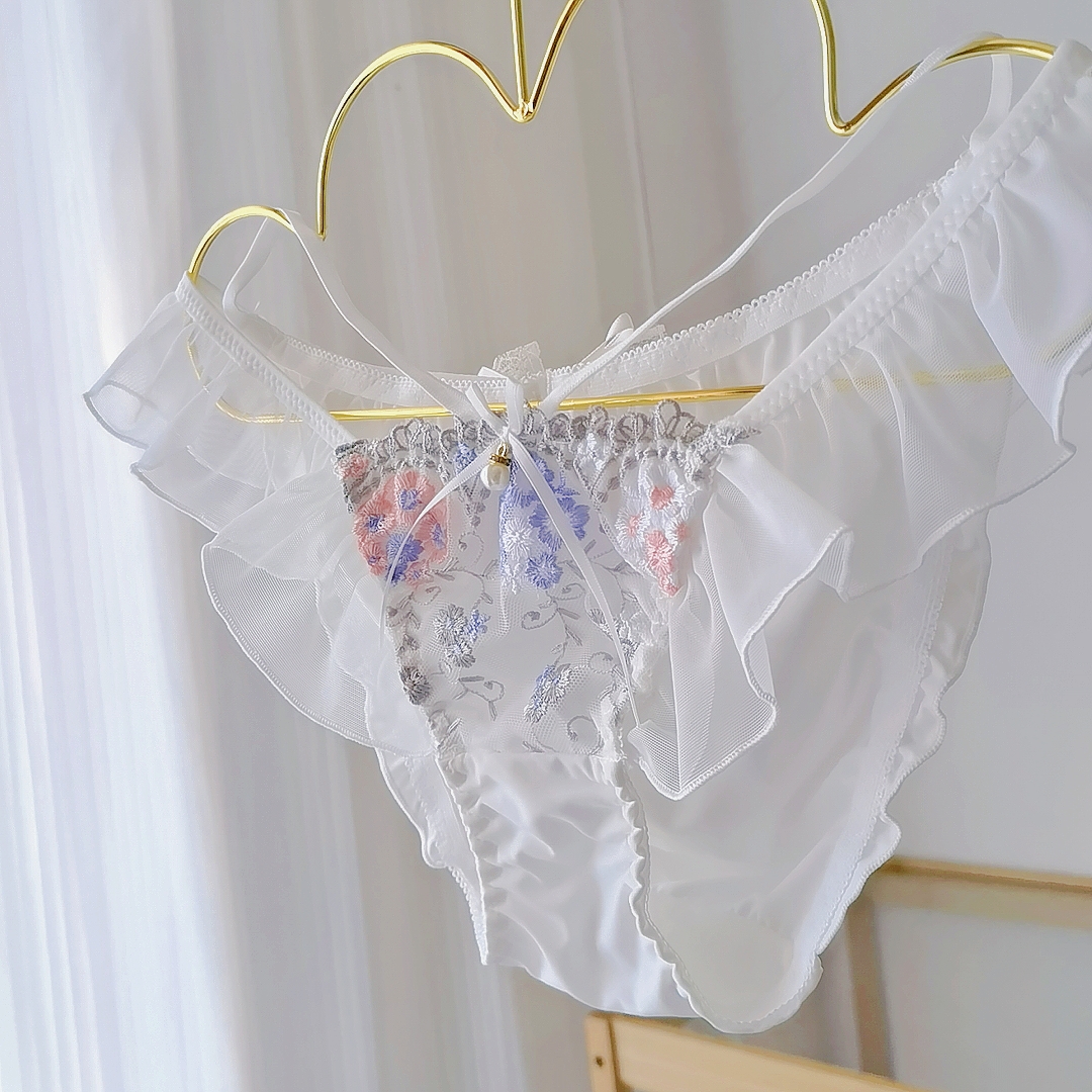荷叶边刺绣日系甜美蕾丝网纱蝴蝶结低腰内裤女纯欲性感少女三角裤