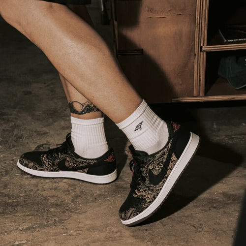 NIKE/耐克男鞋Air Jordan 1 