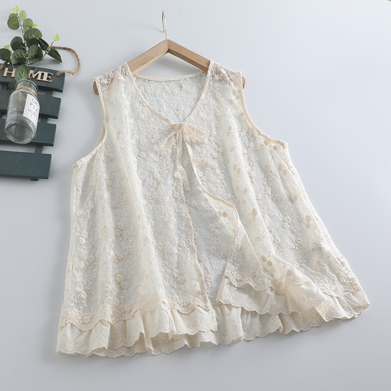 新款柔软V领蕾丝马甲女小清新设计感减龄花边网纱无袖坎肩背心潮