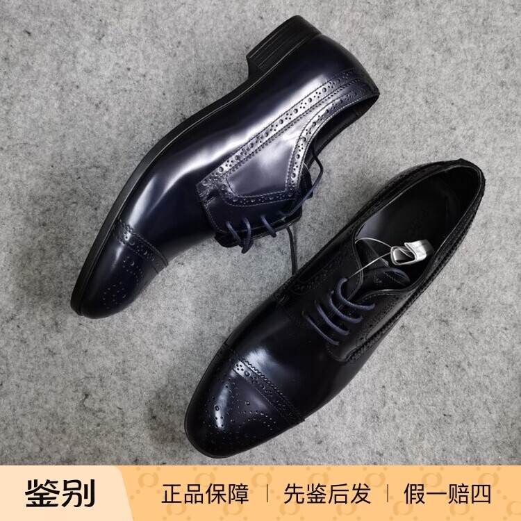 阿玛尼意大利尖头雕花商务风皮鞋