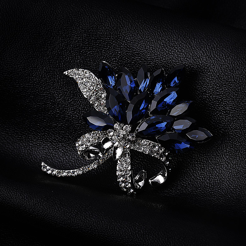 Broche femme LINGLADY en Zircon diamant - Ref 1170188 Image 4