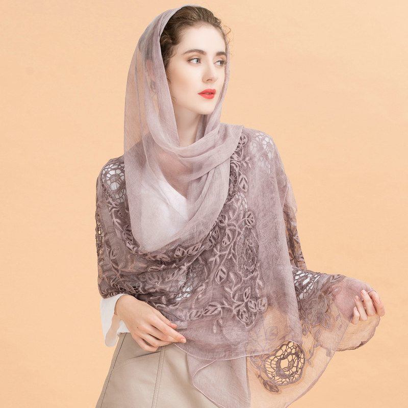 真丝围巾桑蚕丝披肩女丝绸绣花两用纱巾妈妈头巾高档丝绸礼品丝巾