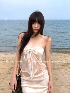 泰国新款小众设计感海岛度假拍照性感蕾丝抹胸分体长裙温泉泳衣女