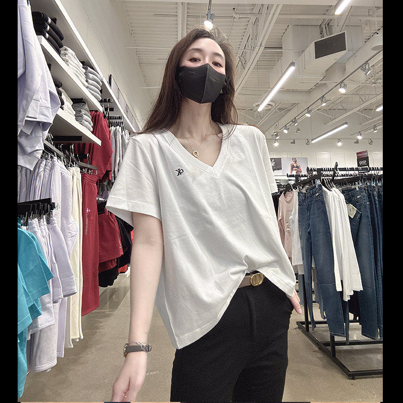 CK女士舒适时尚休闲短袖T恤
