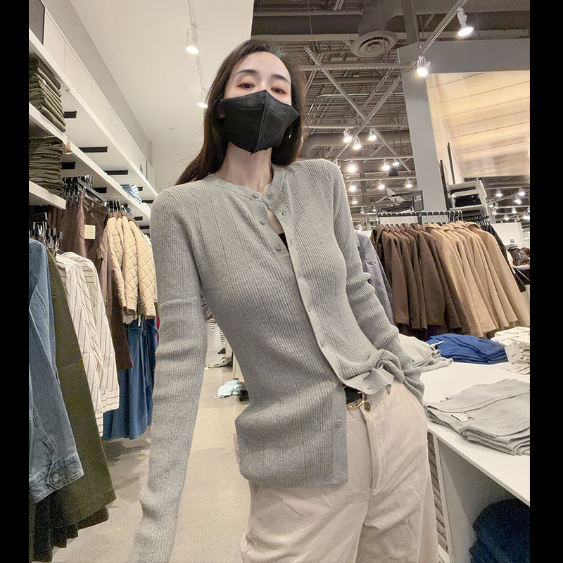 CK女士圆领针织衫开衫毛衣图片