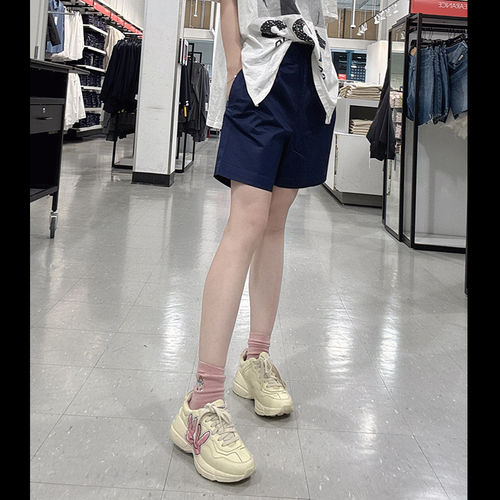 自然腰时尚休闲CK短裤柔软舒适