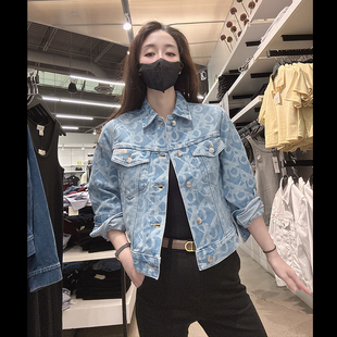 CK Calvin Klein女士新款潮流时尚满标logo牛仔衣夹克外套CW483