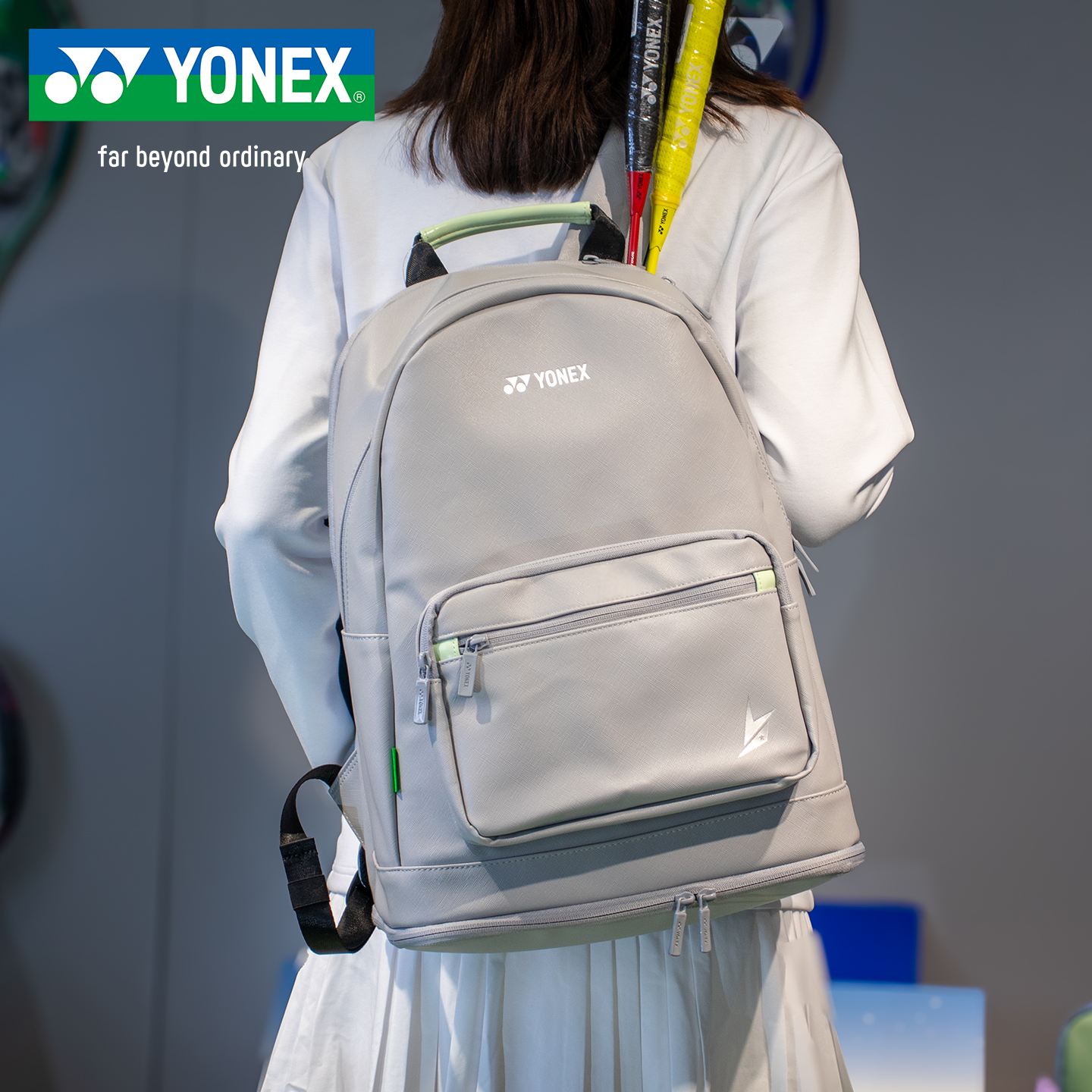 正品尤尼克斯新款羽毛球包双肩包