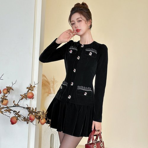 洋气减龄收腰气质丝绒连衣裙