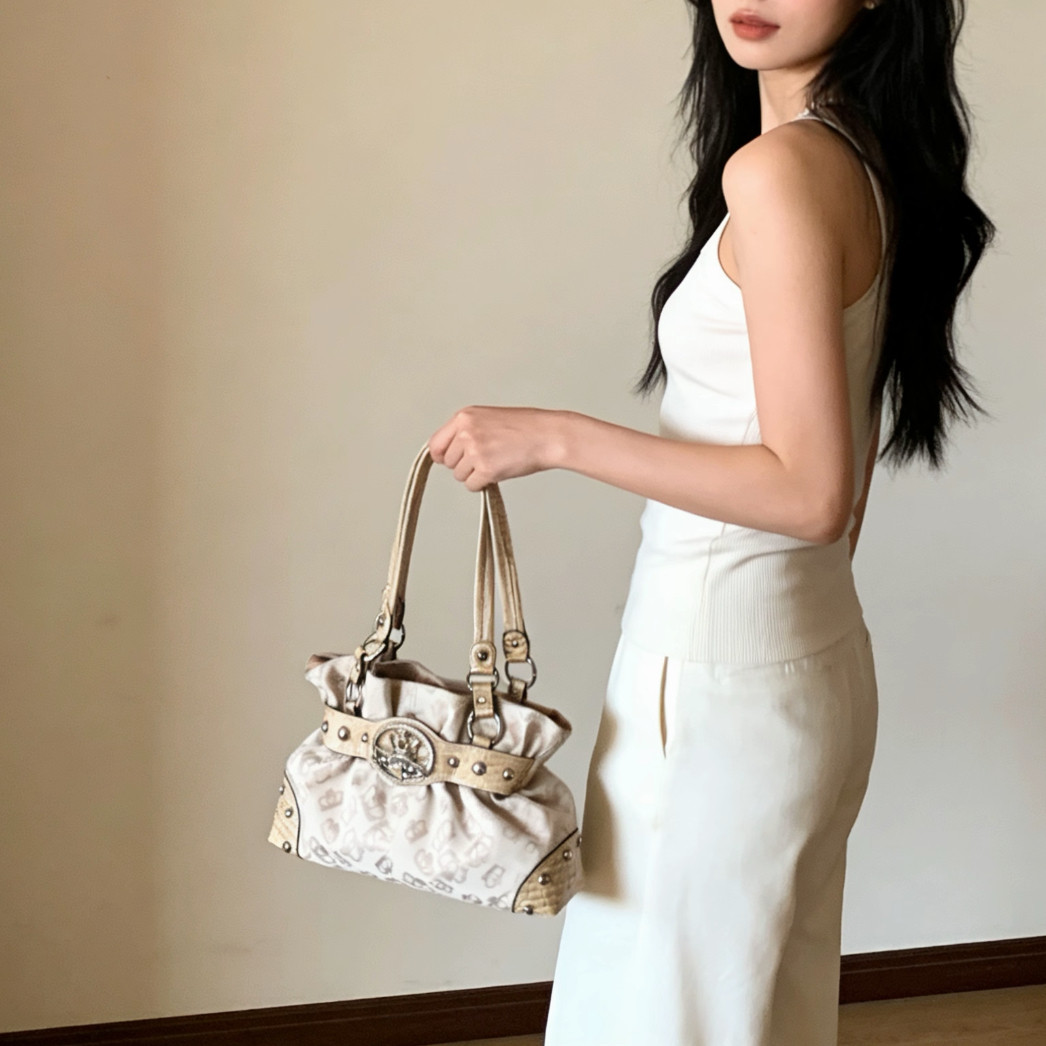 大容量褶皱保龄球包女2026新款复古手提单肩托特包,箱包皮具/热销女包/男包,通用款女包,淘宝优惠券,粉丝福利购,淘宝优惠卷