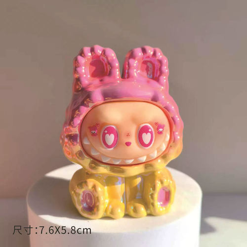 潮玩新脸树脂电镀多巴胺精品公仔