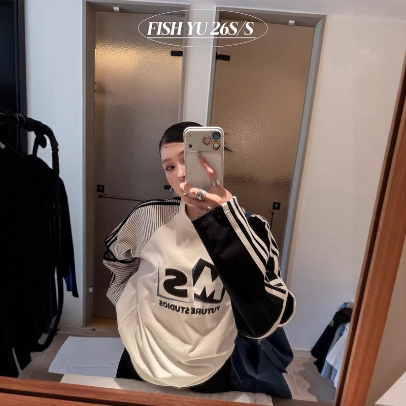 十三行FISHYU早春新款字母印花撞色条纹袖设计感长袖t恤女626003