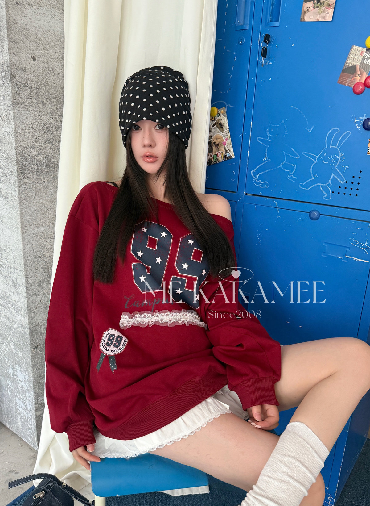 ME KAKAMEE秋美式复古星星数字喷画蕾丝拼接豹纹斜肩大版卫衣5621