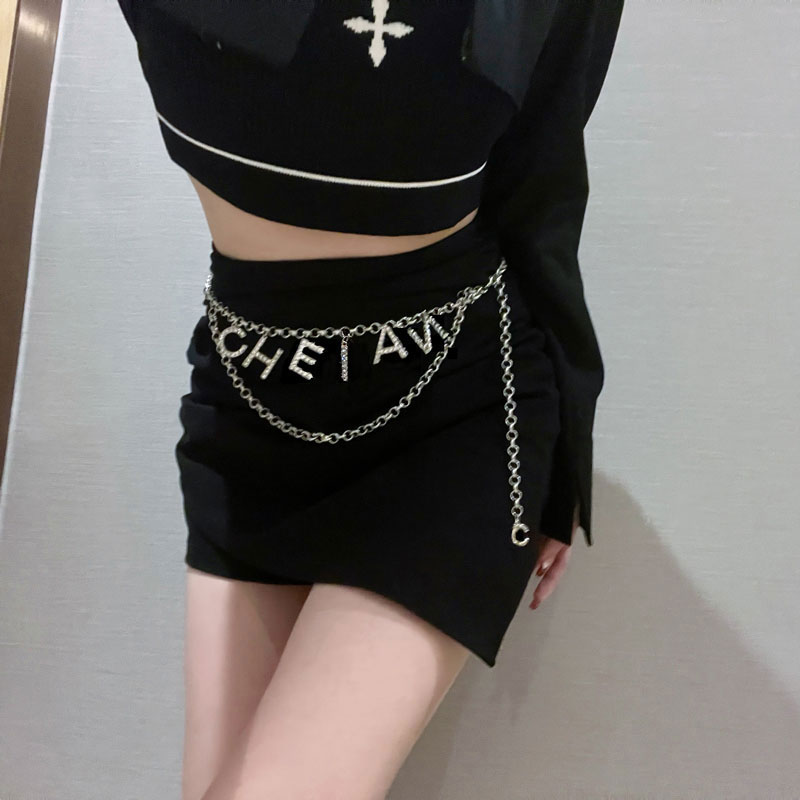 小香风金属腰链女水钻字母高级感性感辣妹裙链配饰裤子英文腰带潮