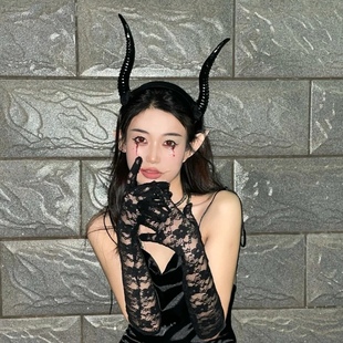 暗黑系万圣节羊角头饰派对恶魔角仿真cos道具夸张大山羊牛角发箍