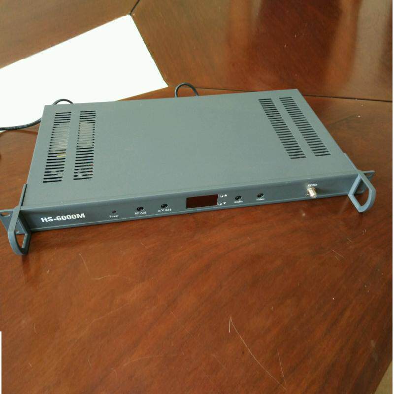 索卡SK-3000M经济型捷变频道邻频有线调制器电视机信号接收转换器