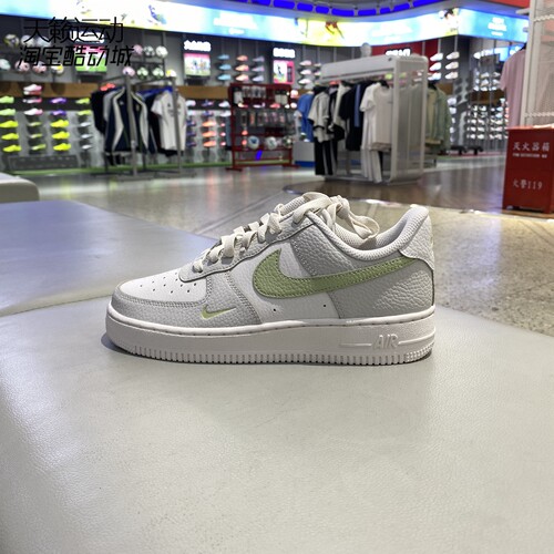 Nike/耐克女低帮休闲板鞋