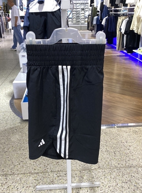 阿迪达斯女装2025新款跑步训练运动休闲透气短裤IT7760-IX1072