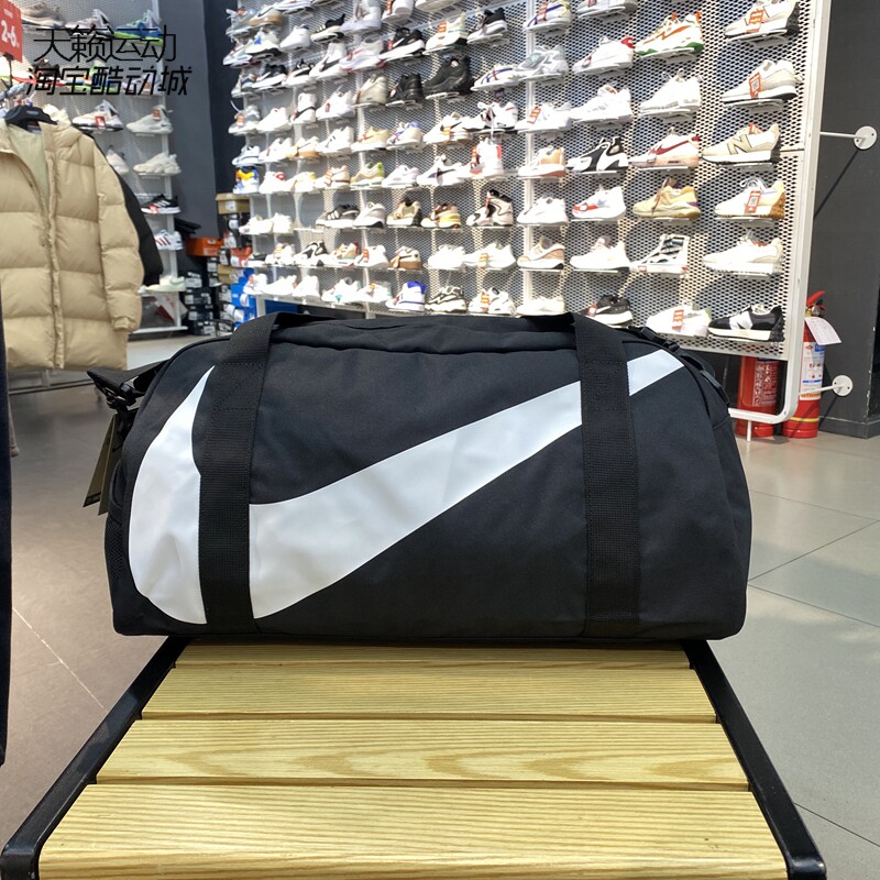 Nike耐克正品全新单肩包