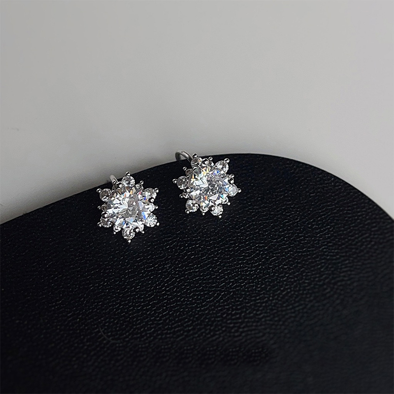 小众设计锆石雪花蚊香盘无痛耳夹