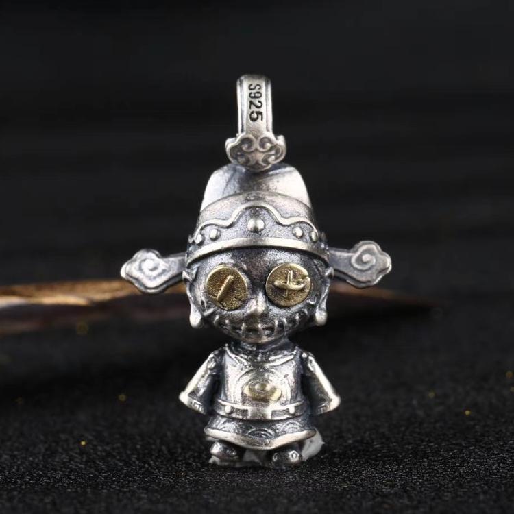 纯银伏尔甘巫逗小财神吊坠woodoo娃娃中国传统神话民族风银饰
