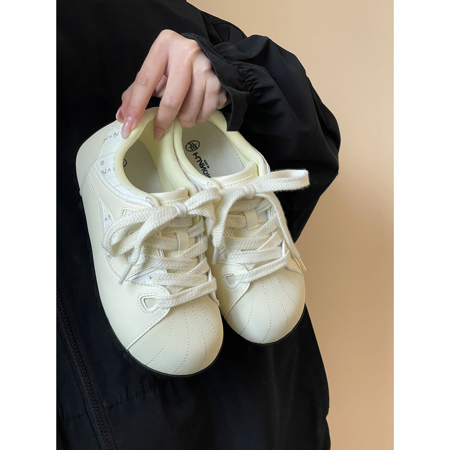 环球卡通刺绣德训鞋女2026春季百搭小众轻便运动鞋休闲百搭小白鞋,女鞋,休闲板鞋,淘宝优惠券,粉丝福利购,淘宝优惠卷